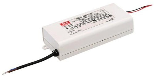 Источник питания AC-DC, 40Вт, ККМ, стабилизация тока, вход 180…295В AC, 47…63Гц, выход 0.7A/34…57В, изоляция 3750В AC, в кожухе 128х60х31.5мм, -30…+50С, возможность подключения диммера на входе | код PCD-40-700B | MeanWell