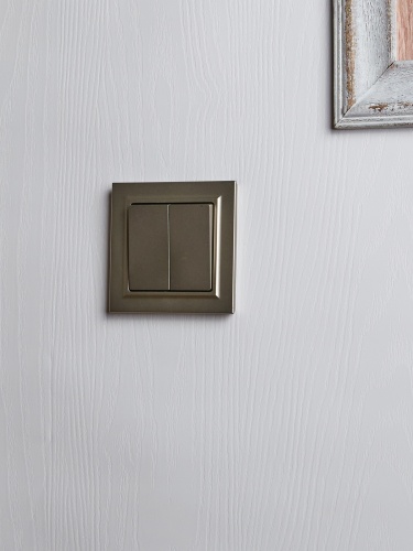 BRITE Выключ. 2-кл. 10А в сб. ВСР10-2-0-БрШ шамп. IEK | код BR-V20-0-10-K37-F | IEK фото 7