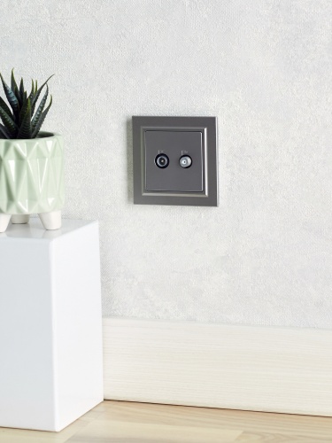 BRITE Розетка двойная TV+SAT РТВ/РСп12-БрС сталь | код BR-AF20-O-K46 | IEK фото 6