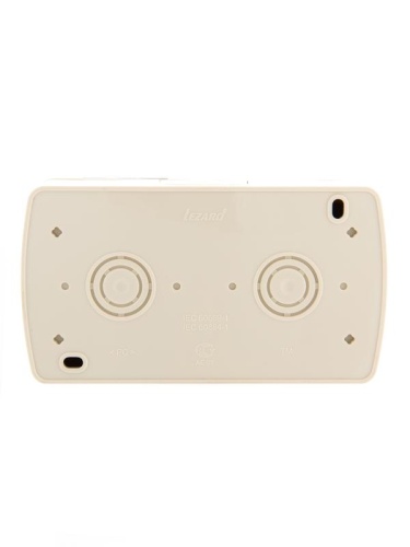 Блок ОП Nata (розетка евростандарт с заземл. с защ. крышкой + 2-кл. выкл.) IP20 крем. LEZARD 710-0300-171 фото 2