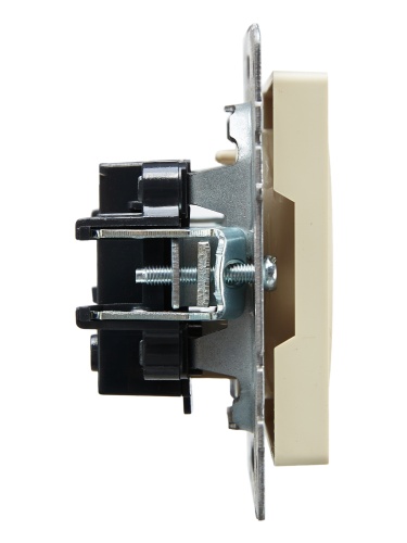 BRITE Розетка 1-местная без заземления без защитных шторок 10А РС10-1-0-БрКр бежевый | код BR-R10-10-K10 | IEK фото 7