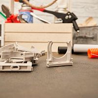 Крепеж-клипса для трубы 40 мм серая (5 шт./уп.), REXANT | код 28-0140-4 | REXANT