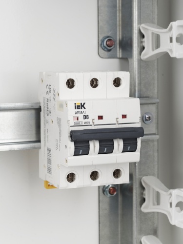 ARMAT Автоматический выключатель M10N 3P D 8А | код AR-M10N-3-D008 | IEK  фото 5