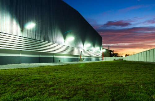 Кронштейн КР-3М D=48мм L=250мм под монтажную ленту регулируемый угол белый | код LDKU0D-CR-48-0250-23-K01 | IEK фото 2