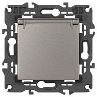 Розетка Elegance 14-2103-16 16А 250В 2P+E Schuko защ. шторки с крышкой титан Эра Б0065811