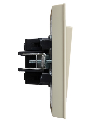 BRITE Выключ. 2-кл. 10А в сб. ВСР10-2-0-БрКр беж. IEK | код BR-V20-0-10-K10-F | IEK фото 4