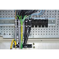 ПЛАСТИКОВЫЙ ДЕРЖАТЕЛЬ ДЛЯ КАБЕЛЕЙ ШИРИНА 140 | код NSYSCCDINLG140 | SCHNEIDER ELECTRIC