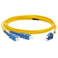 Патч-корд оптический LANMASTER, LSZH, дуплексный, LC/APC-SC/UPC, SM OS2, 3.0 м | код LAN-2LC-2SC/SAU-3.0 | LANMASTER