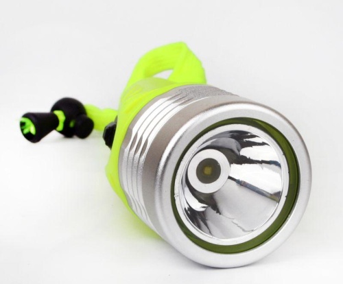 Фонарь LED51534 LED 3W SEOUL 30м 4хLR6 дайв. пласт+алюм. блистер желт. Camelion 13360 фото 8