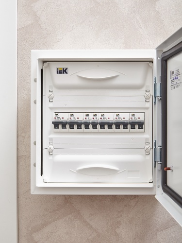 ARMAT Автоматический выключатель M06N 1P B 6А | код AR-M06N-1-B006 | IEK  фото 3