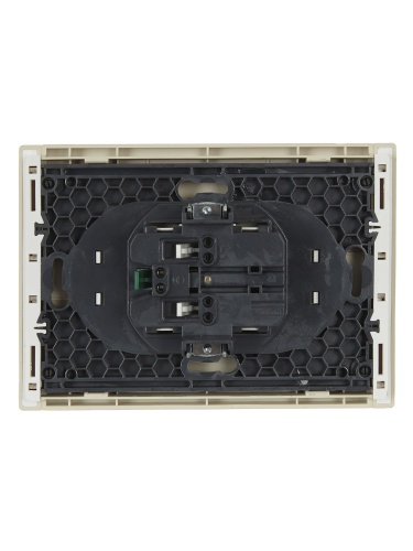 FORTE&PIANO Роз. 2-я с з/к з/ш б/к 16А FP423 ван. IEK | код FP-R24-16-1-K10 | IEK фото 2 FORTE&PIANO Роз. 2-я с з/к з/ш б/к 16А FP423 ван. IEK | код FP-R24-16-1-K10 | IEK фото 2