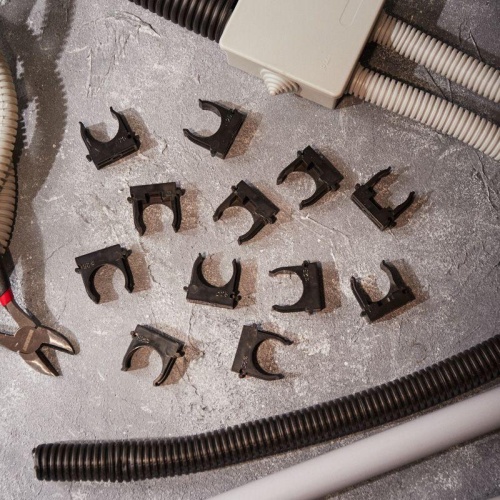 Крепеж-клипса для монтажного пистолета 25 мм, черная (50 шт/уп), REXANT | код 28-0425-2 | REXANT фото 2