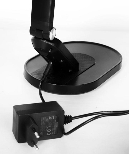 Светильник светодиодный KD-859 C02 черн LED наст.10Вт 230В 750лм сенс.рег.ярк и цвет.темп USB-5В 1А черн. Camelion 13535 фото 5